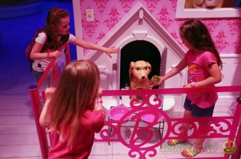������ Barbie Dreamhouse Experience � �������